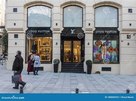 Louis Vuitton Istanbul stores